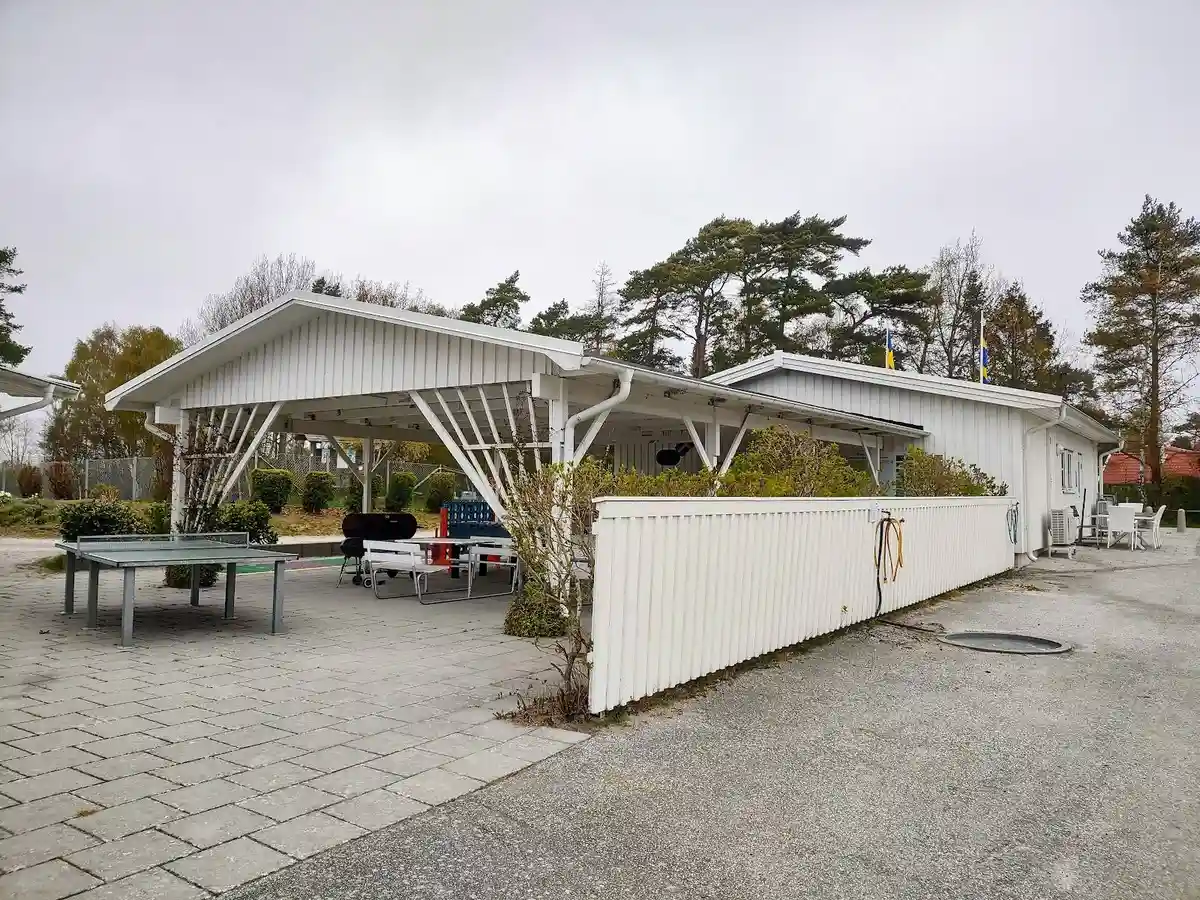 Upptäck Borrbystrand Camping! Perfekta ställplatser på Österlen vid en av Sveriges vackraste sandstränder. Fullservice, aktiviteter & nära till allt.